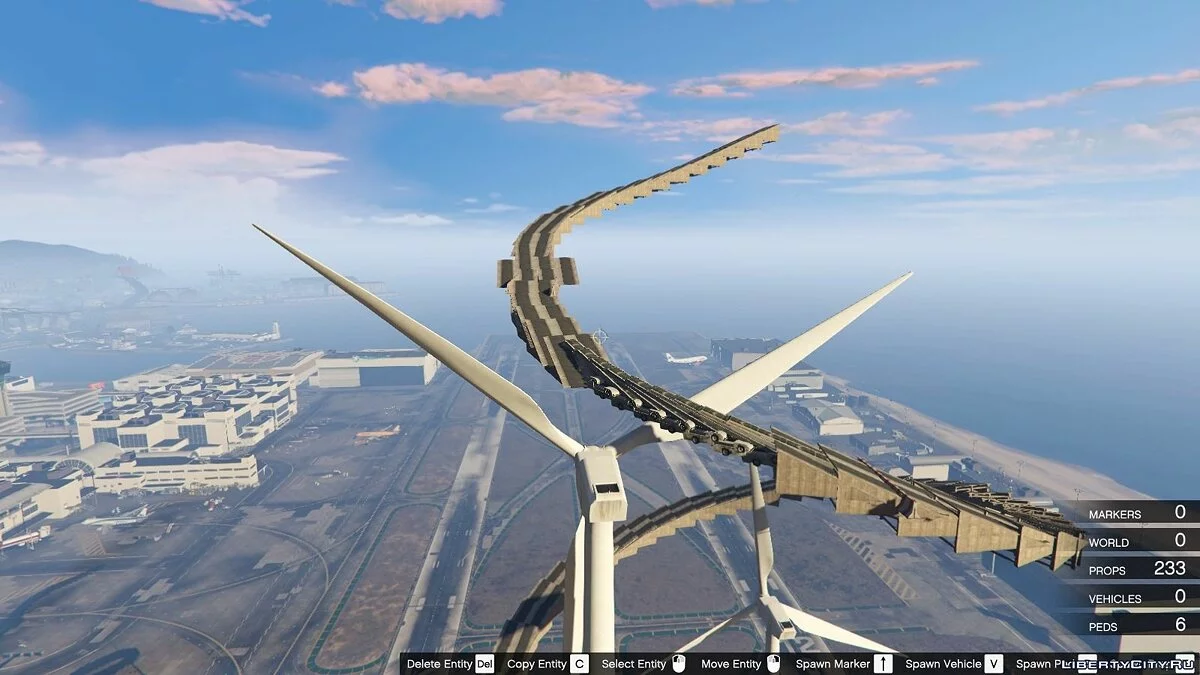 Challenging Climb to the Summit / GTA 5