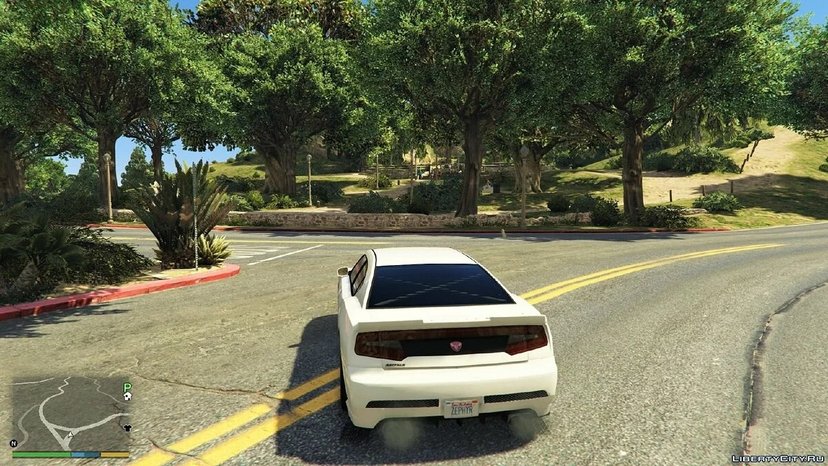 Больше деревьев и ламп на улицах v0.23 / GTA 5