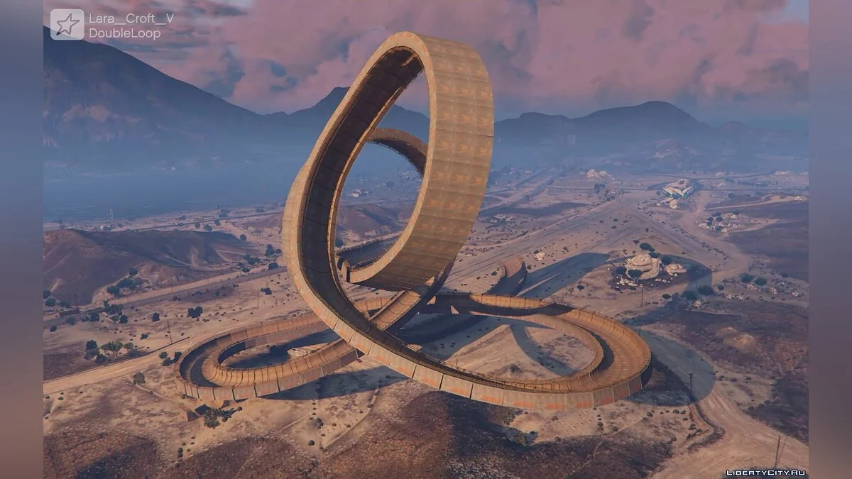Гоночний трек з подвійним петлею / GTA 5