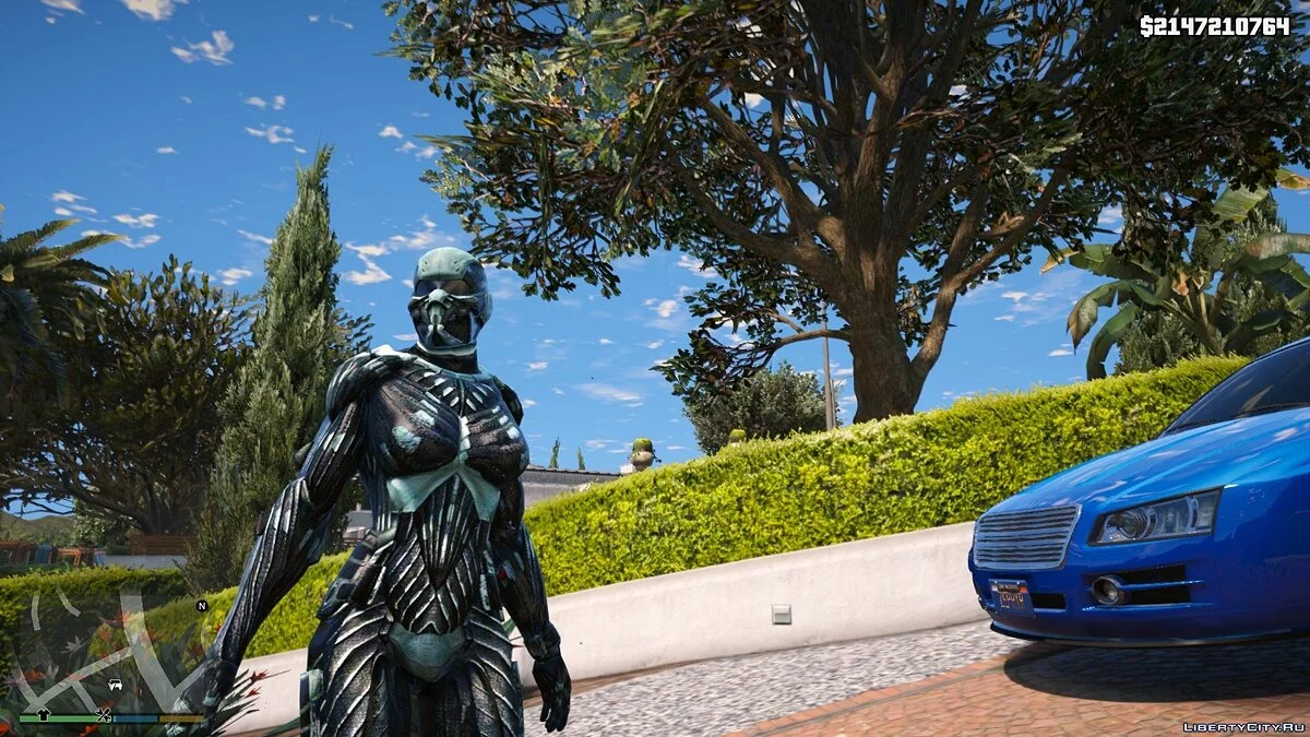 Bentuk Nanosuit Wanita dari permainan Crysis / GTA 5