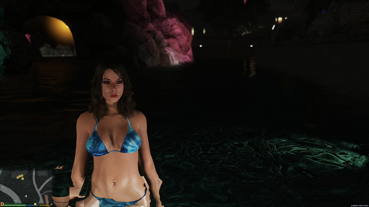 Download Better Topless woman v1 - Topless girl for GTA 5