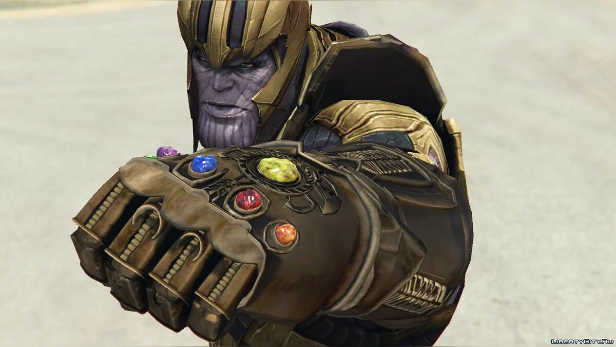 Thanos avec un gant métallique réaliste de l'infini / GTA 5
