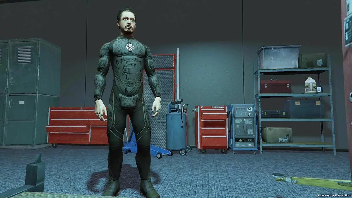 توني ستارك من Iron Man 2 PS3/XBOX 360 / جي تي أي 5