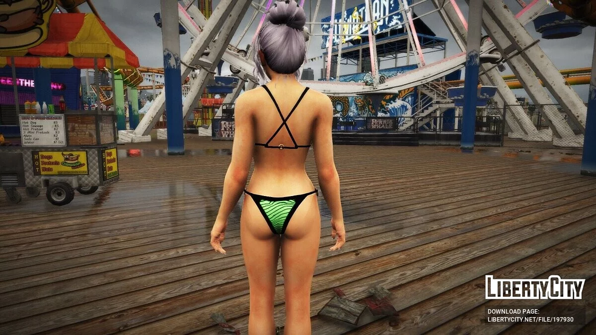 Momiji from DOA5 in a bikini / GTA 5