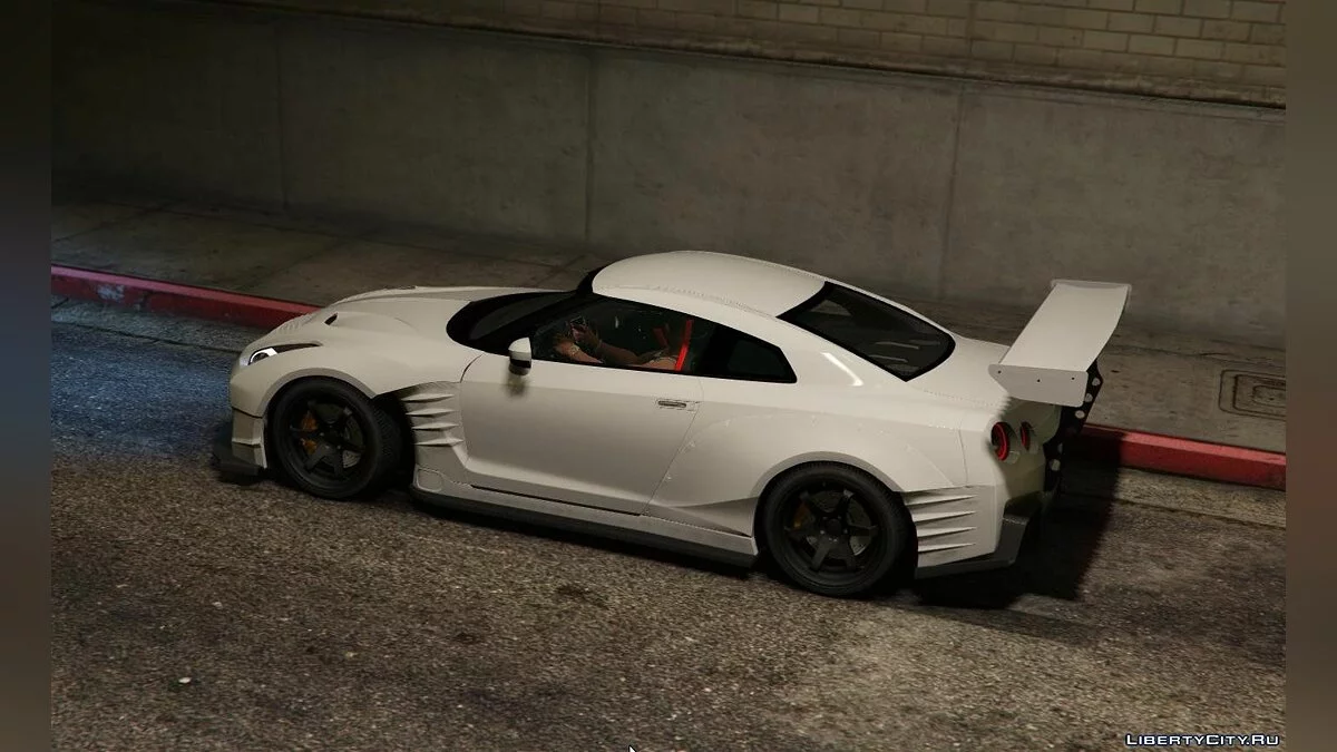 Nissan GTR 2015 2.1 / GTA 5
