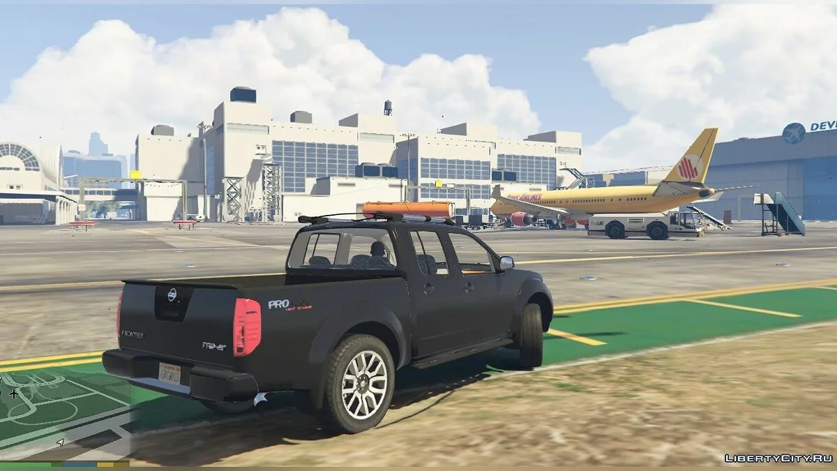 Nissan Frontier PRO-4X 2014 / GTA 5