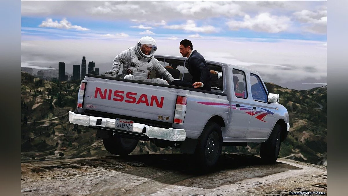 Nissan Ddsen Подвійна Кабіна / GTA 5