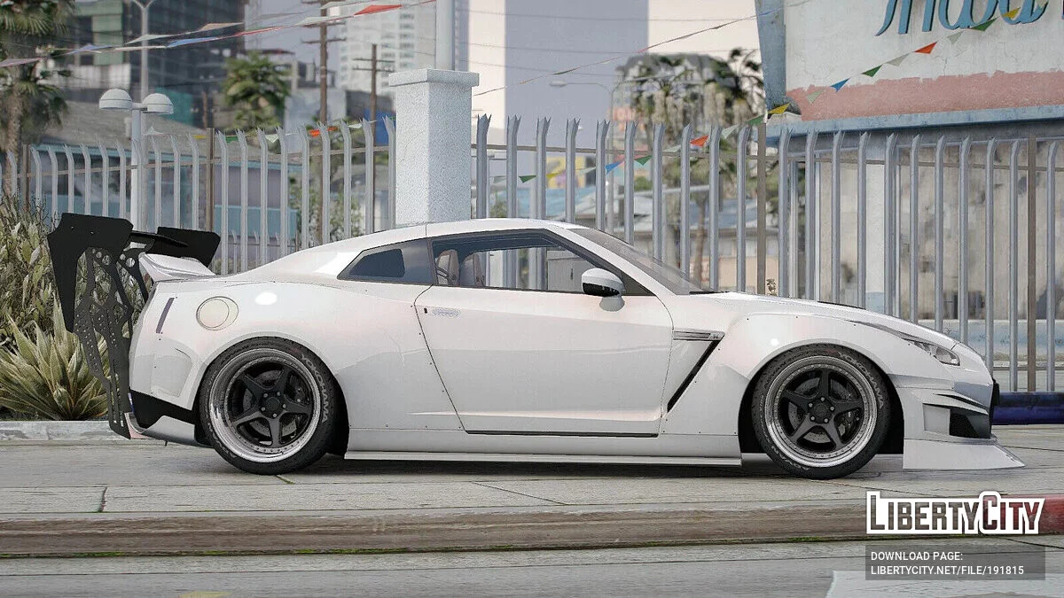 Nissan KRC Japan GTR R35 2017 v1.0 / جي تي أي 5