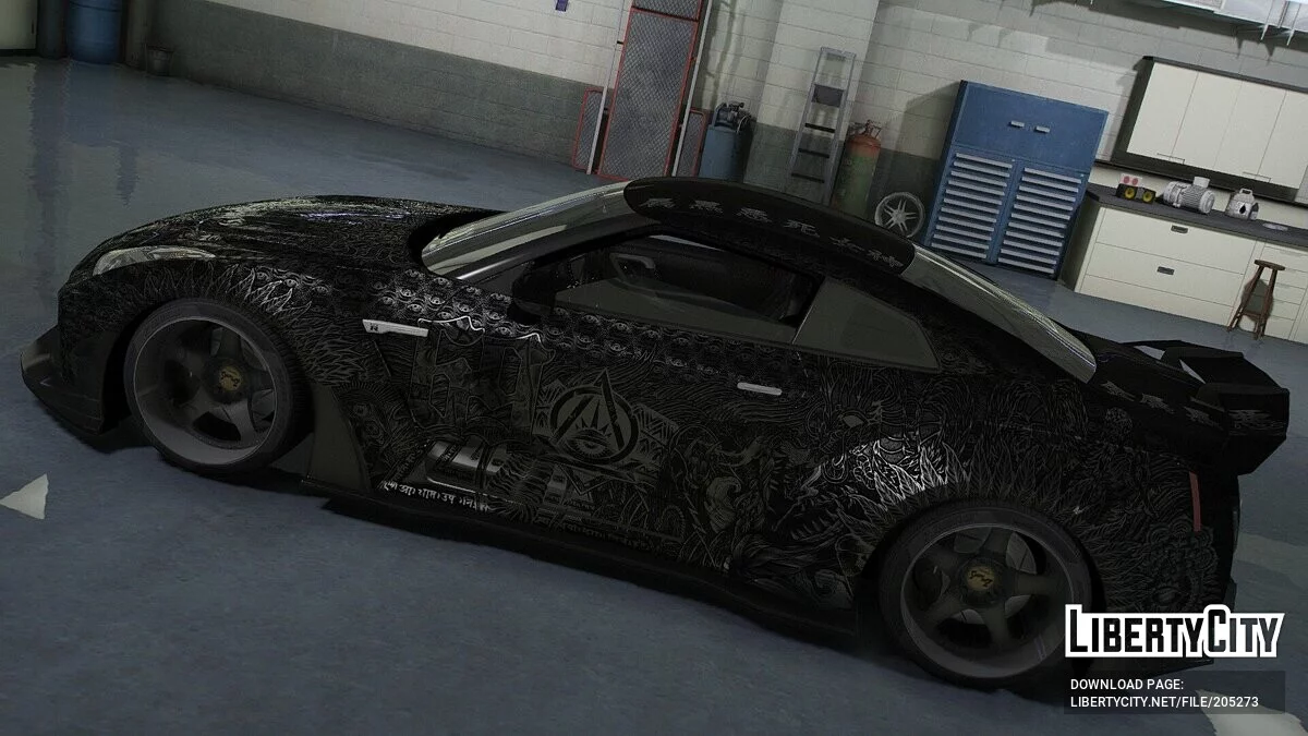 Nissan GT-R35 Chrome Body / جي تي أي 5