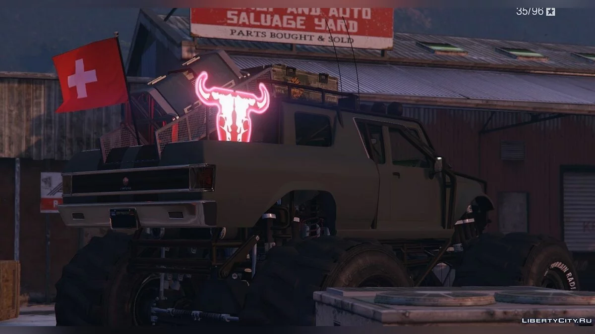 Monster Momo [Menyoo] 1.1 / GTA 5