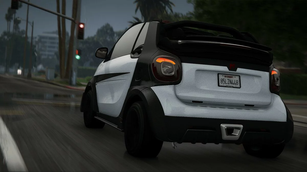 M13 Smart Fortwo v1.0 / GTA 5
