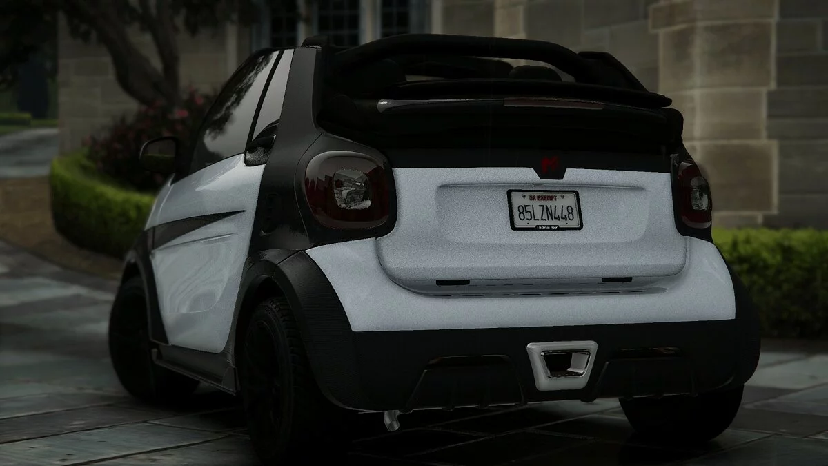 M13 Smart Fortwo v1.0 / GTA 5