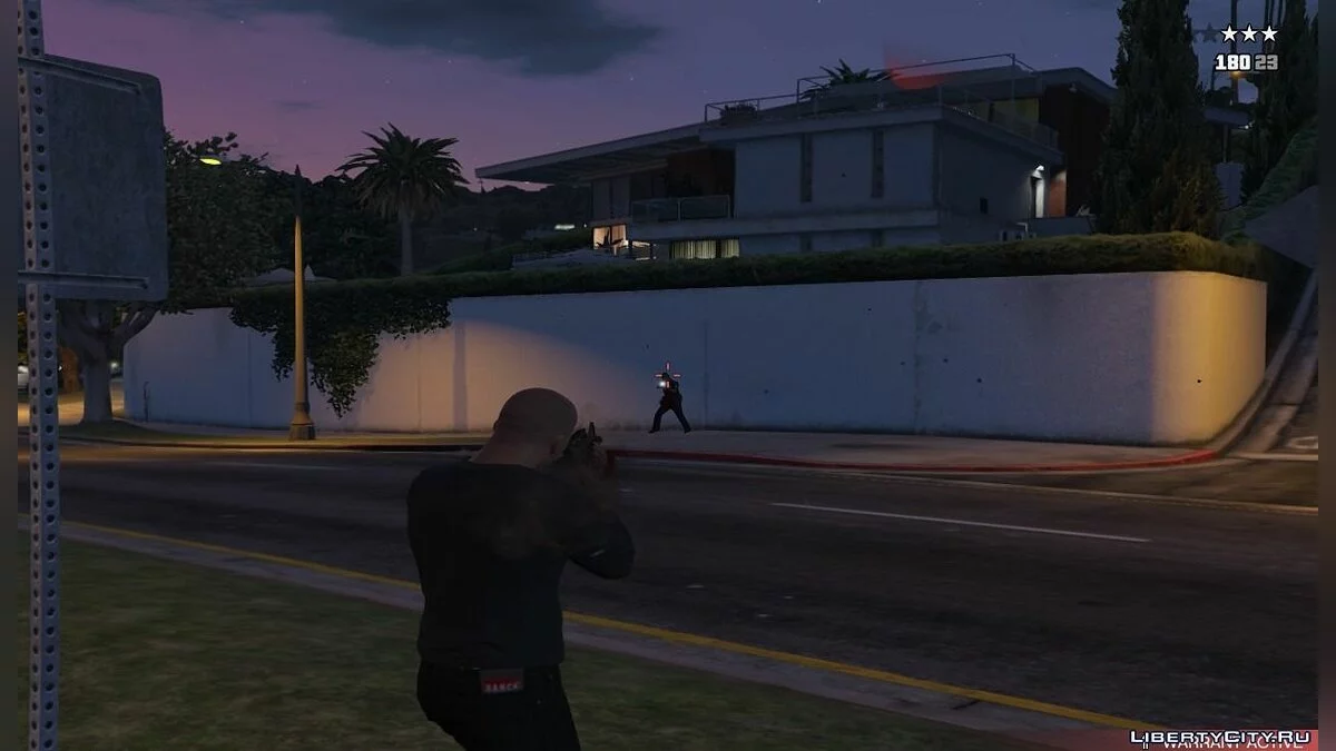 Refined Weapons and Gunplay 3.1 / GTA 5