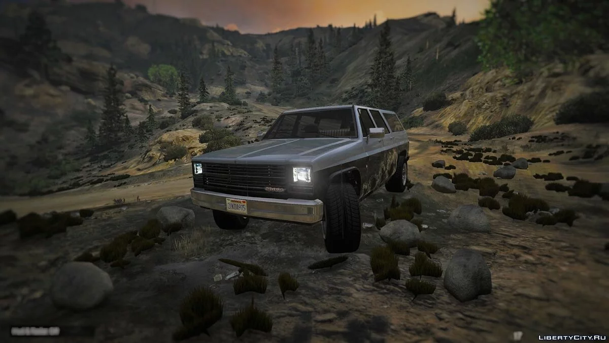 Realistic Suspension for All Cars 1.7 / GTA 5