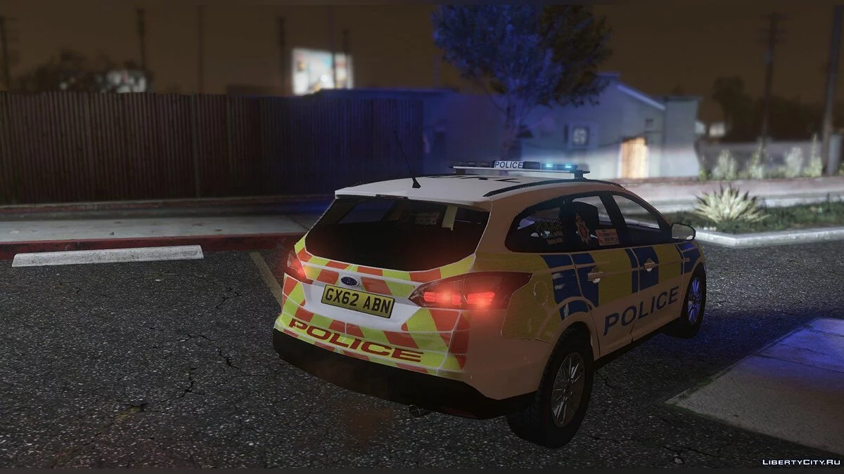 2014 Surrey Police Ford Focus Estate / GTA 5