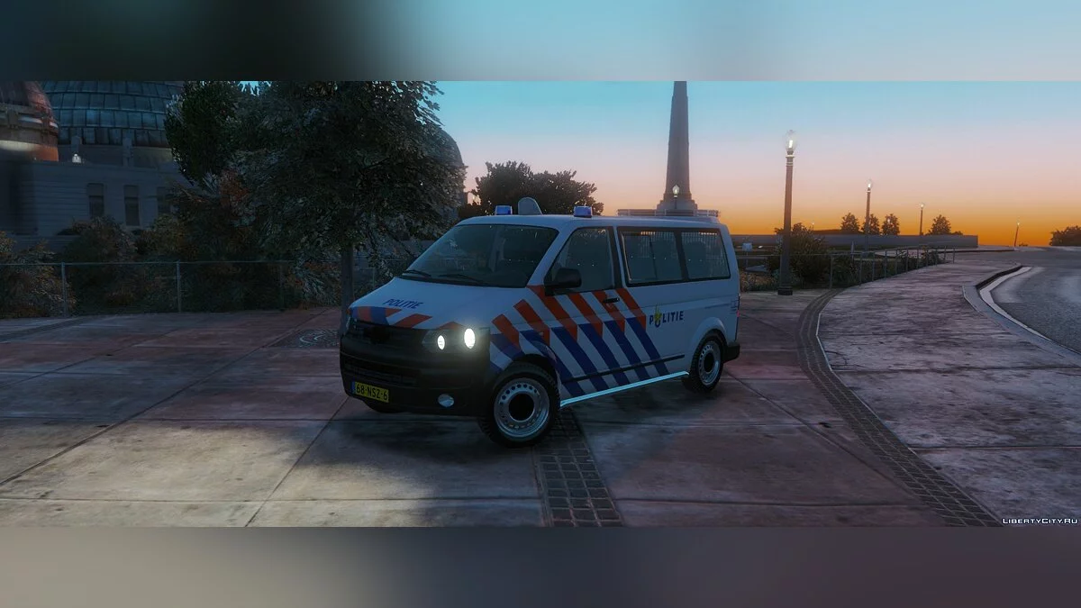 Volkswagen T5 Policía Holandesa [ELS] 0.1 [BETA] / GTA 5