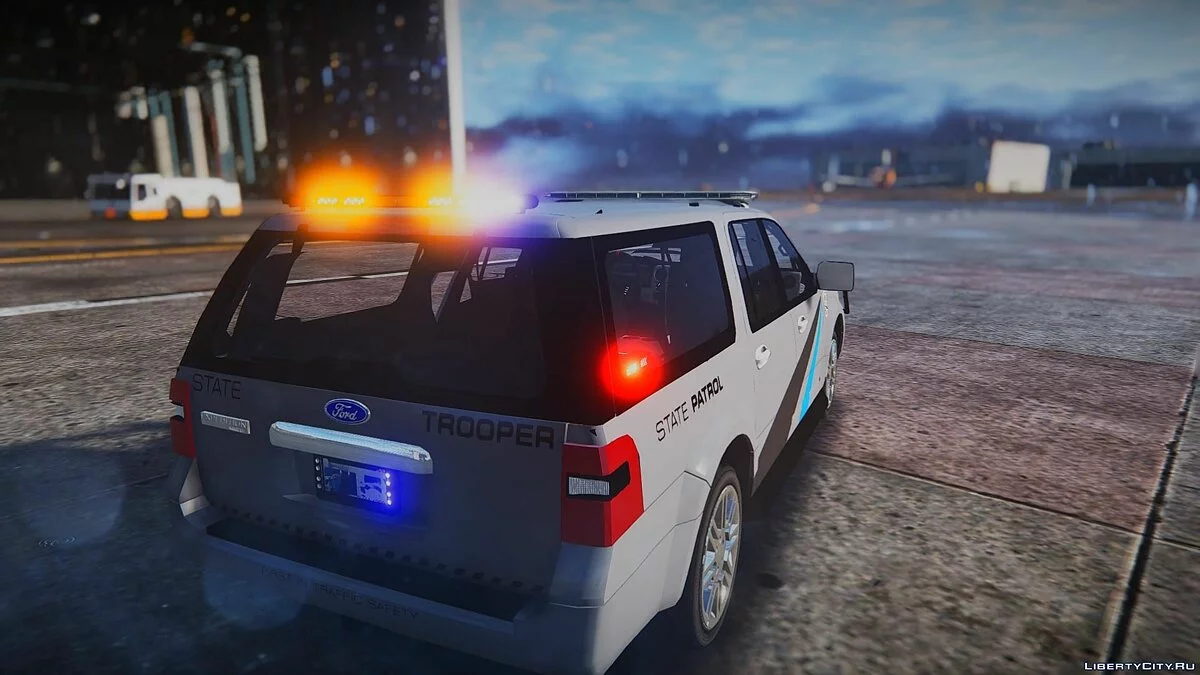 Ford Expedition 2010 - Polícia Estadual [ELS] 1.0 / GTA 5