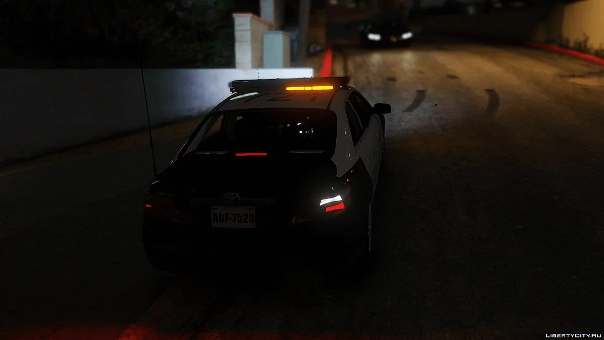 Toyota Camry Policía de Taiwán [Reemplazo | Plantilla] 1.0 / GTA 5