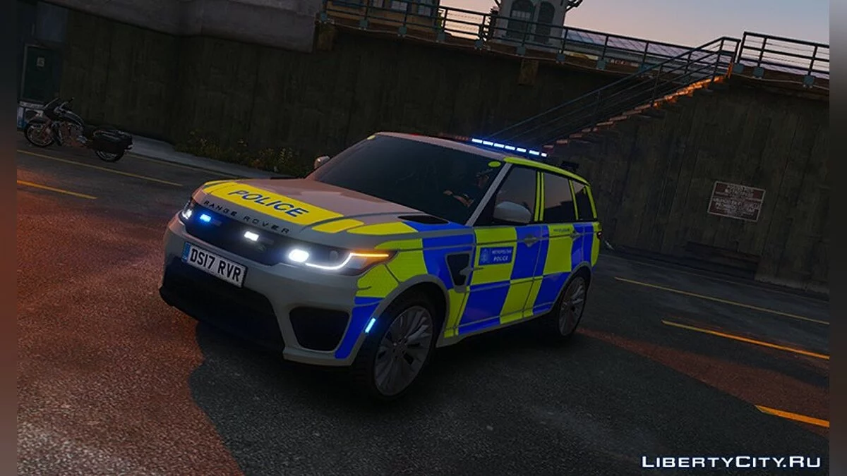 Поліція Метрополії Range Rover SVR Озброєний автомобіль швидкого реагування 1.0 / GTA 5