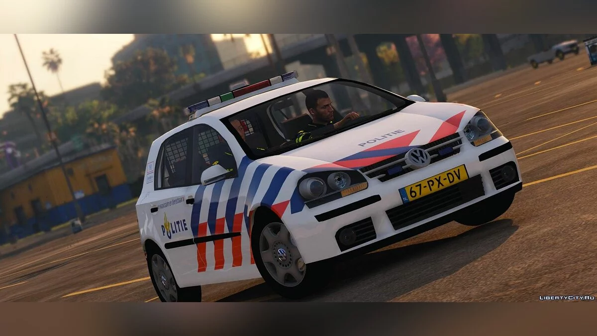 Volkswagen Golf V Polizei / GTA 5