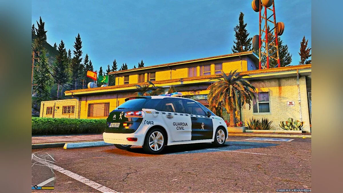 Citroën C4 Picasso 2014 Civil Guard Isae Arcus (ELS) / GTA 5
