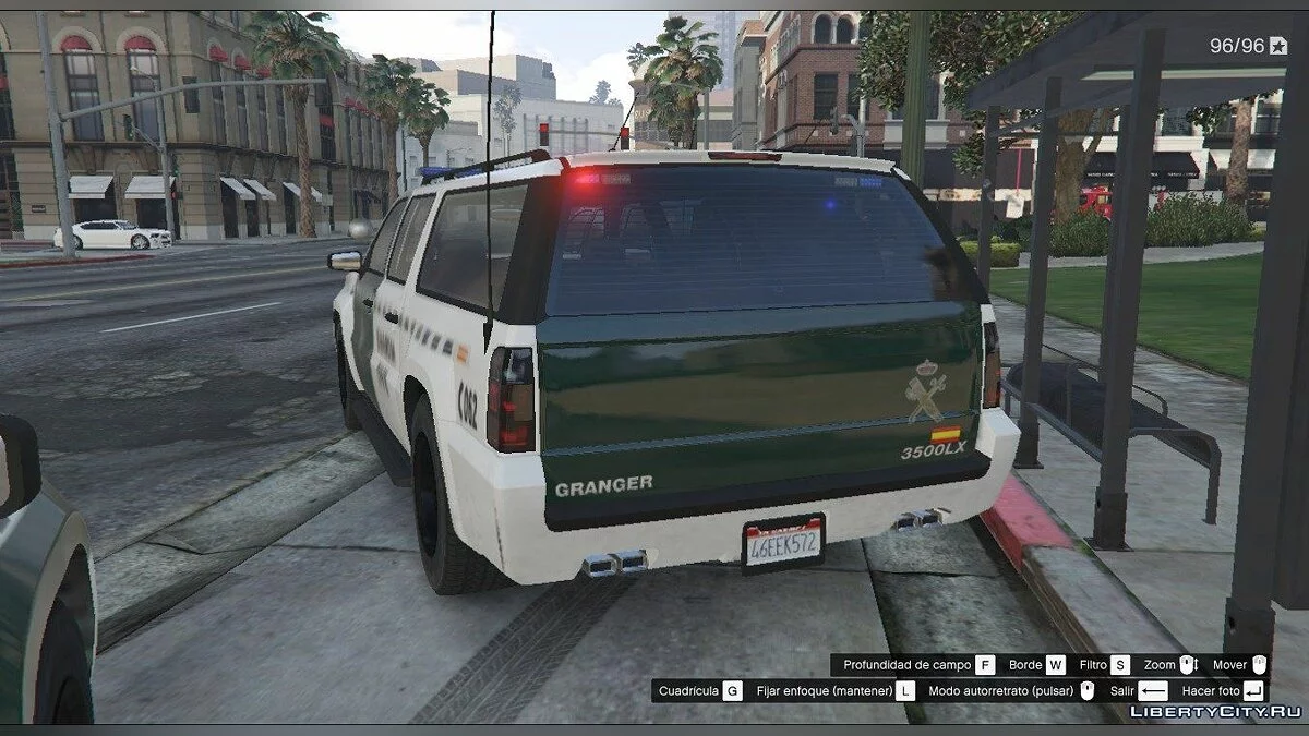 Declasse Granger Поліція Іспанії / Іспанська Поліція Granger 1.0 / GTA 5