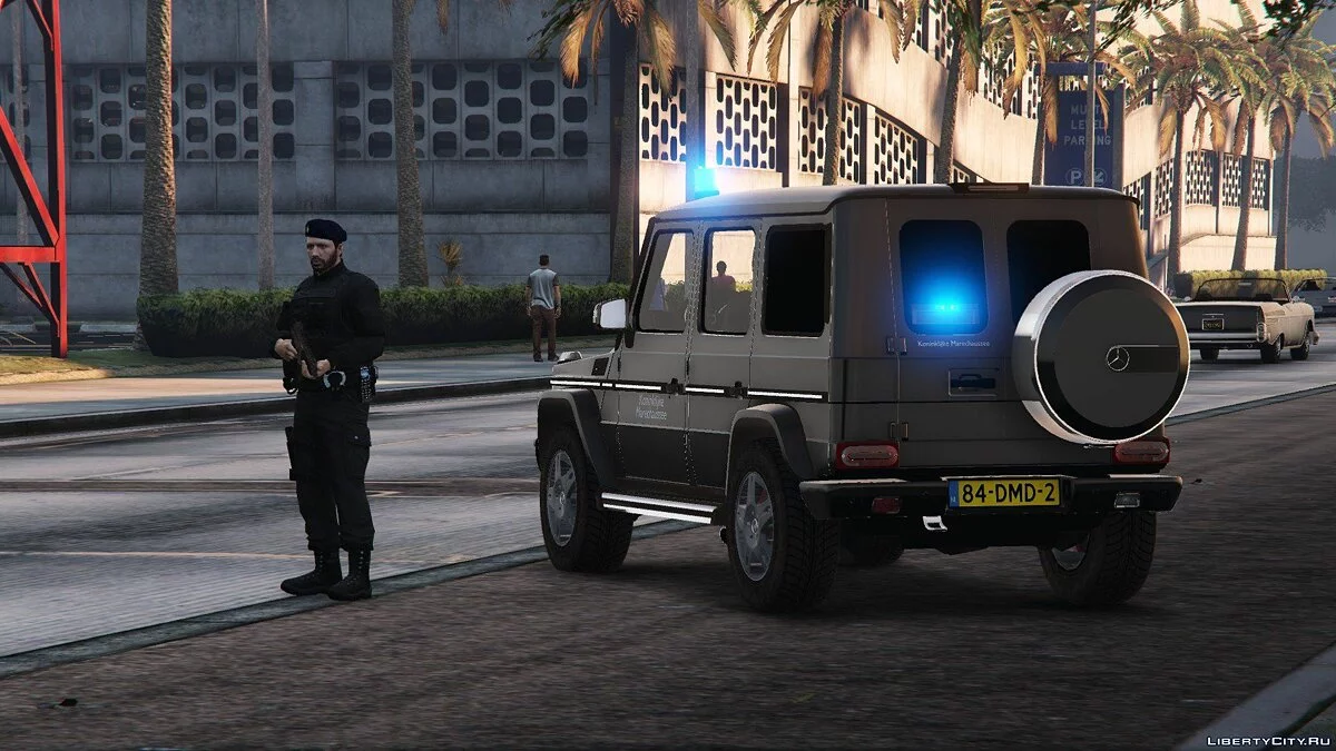 梅赛德斯G级荷兰军事警察v1.0 / GTA 5