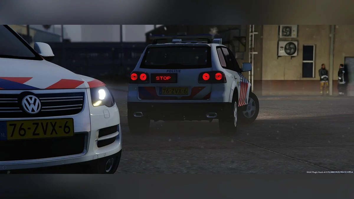 Volkswagen Touareg, Policía Armada Holandesa [ELS] 1.1 / GTA 5