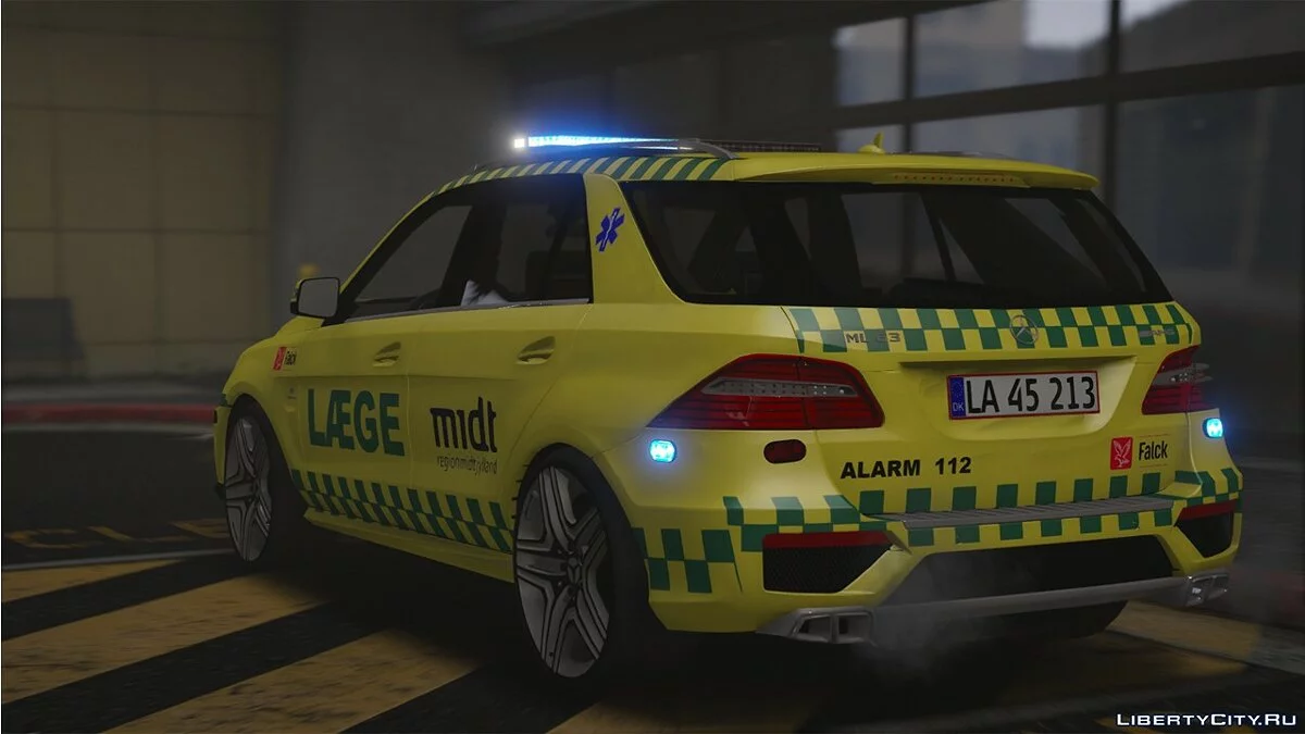2012年梅赛德斯-奔驰ML63 - 丹麦医疗车 - (ELS/替换) - 重新上传 1.0 / GTA 5