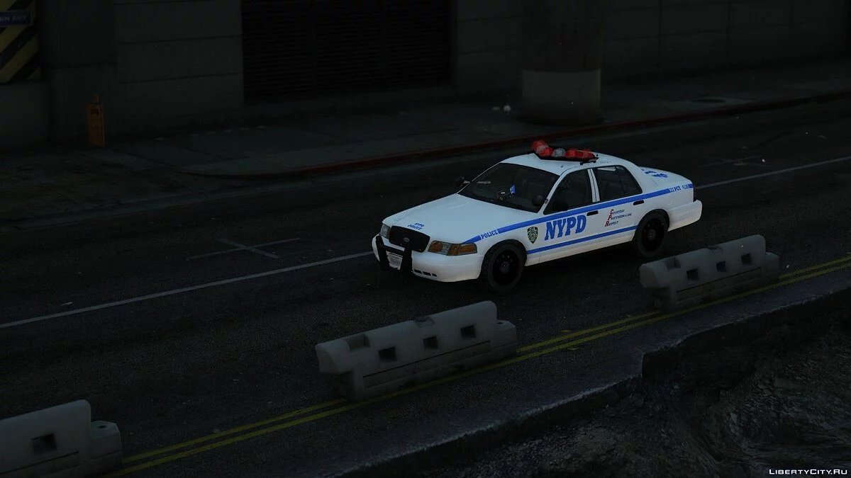 Ford NYPD CVPI[ADDON] 1.0 / GTA 5