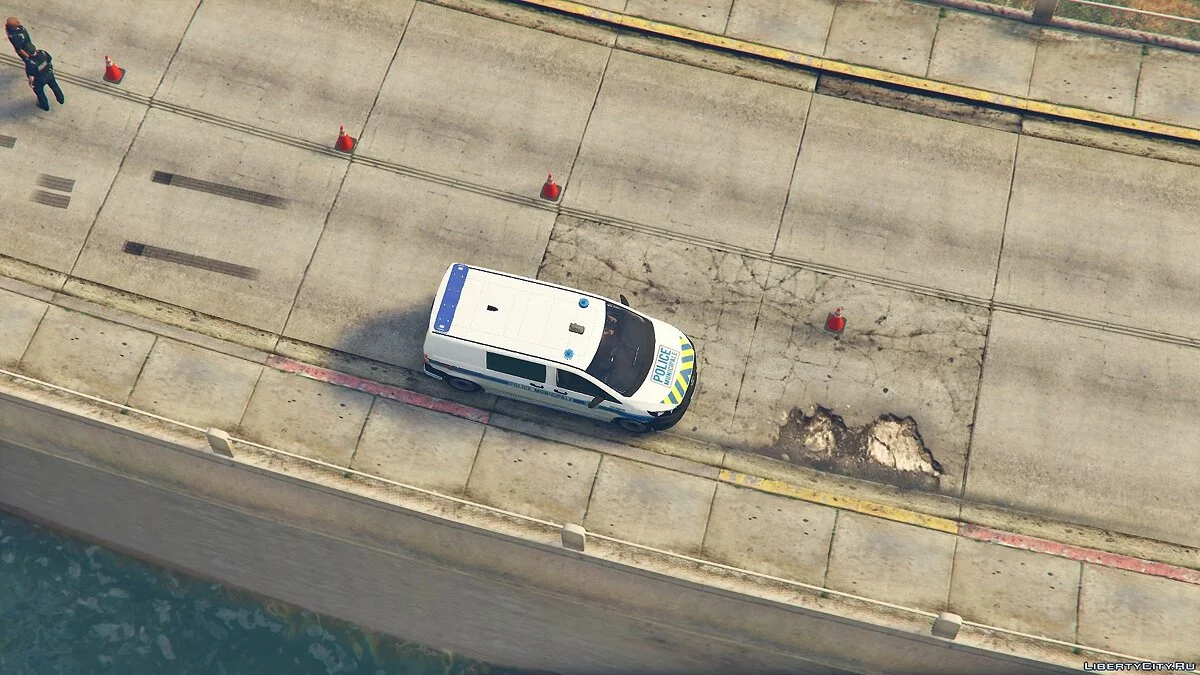 Mercedes Vito Policía Municipal 1.0 / GTA 5
