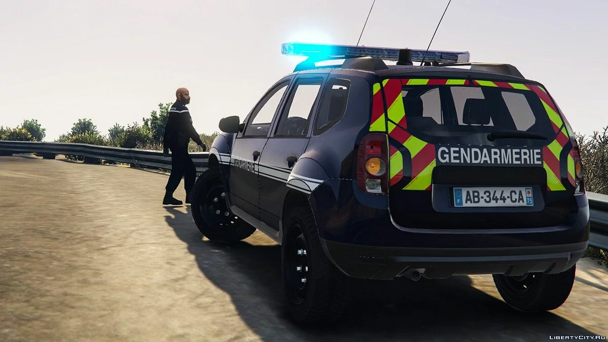 达契亚 Duster 警察 1.0 / GTA 5