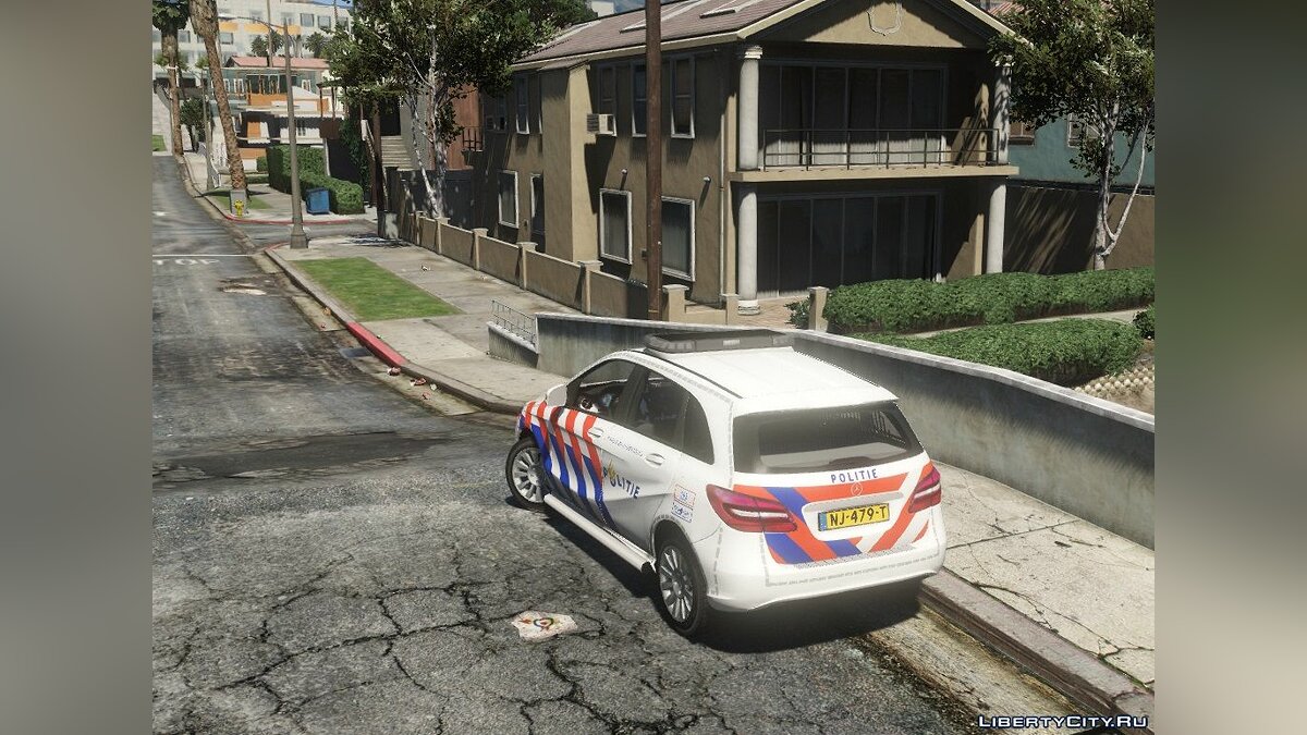 Download FORD KUGA (version Policía Nacional) ELS 1.0 for GTA 5