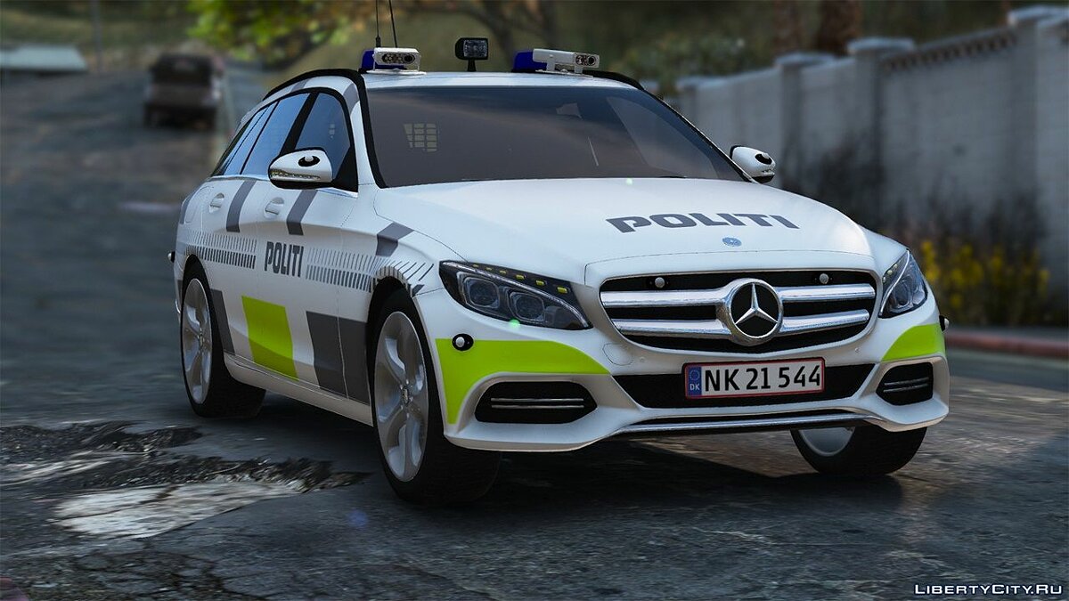 Download 2015 Mercedes Benz C250 Estate Danish Police ELS