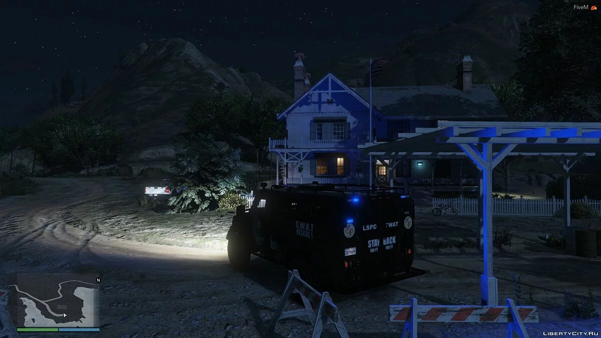 Lenco Bearcat (SWAT) [Add-on/Non-ELS/Luzes Azuis] / GTA 5