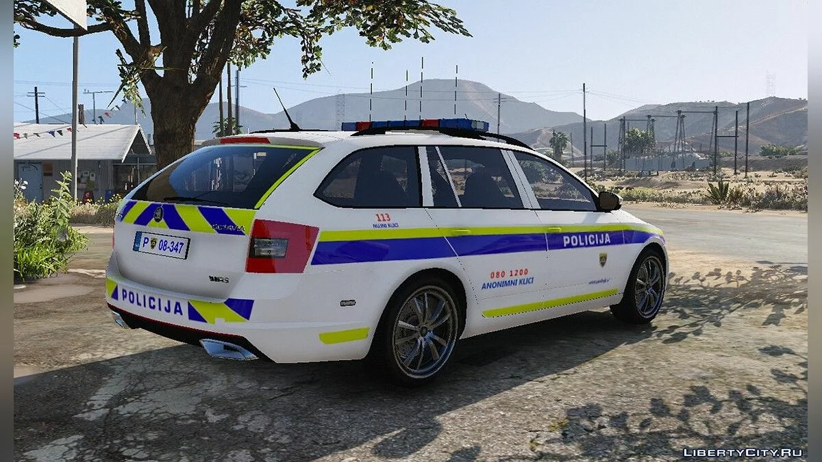 Skoda Octavia Caravan - Slovenian Police / GTA 5