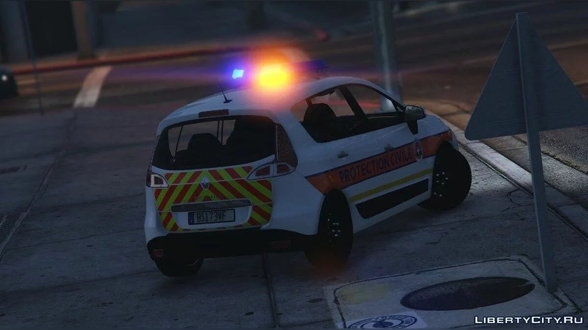 Renault Scenic III - Civil Defense Vehicle / GTA 5