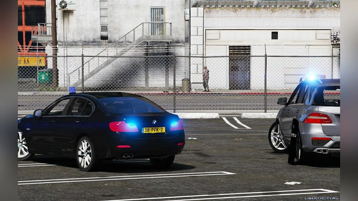 BMW F10