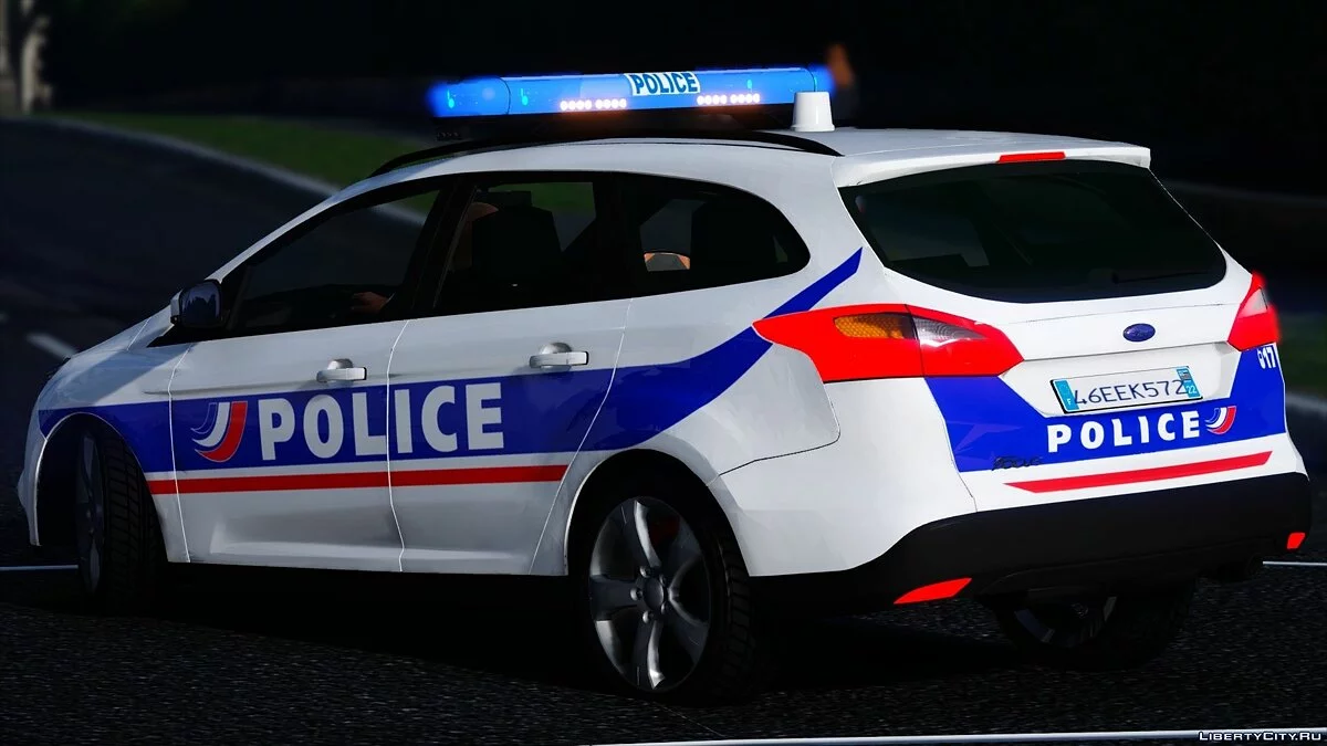 2013年福特福克斯SW - 国家警察 / GTA 5