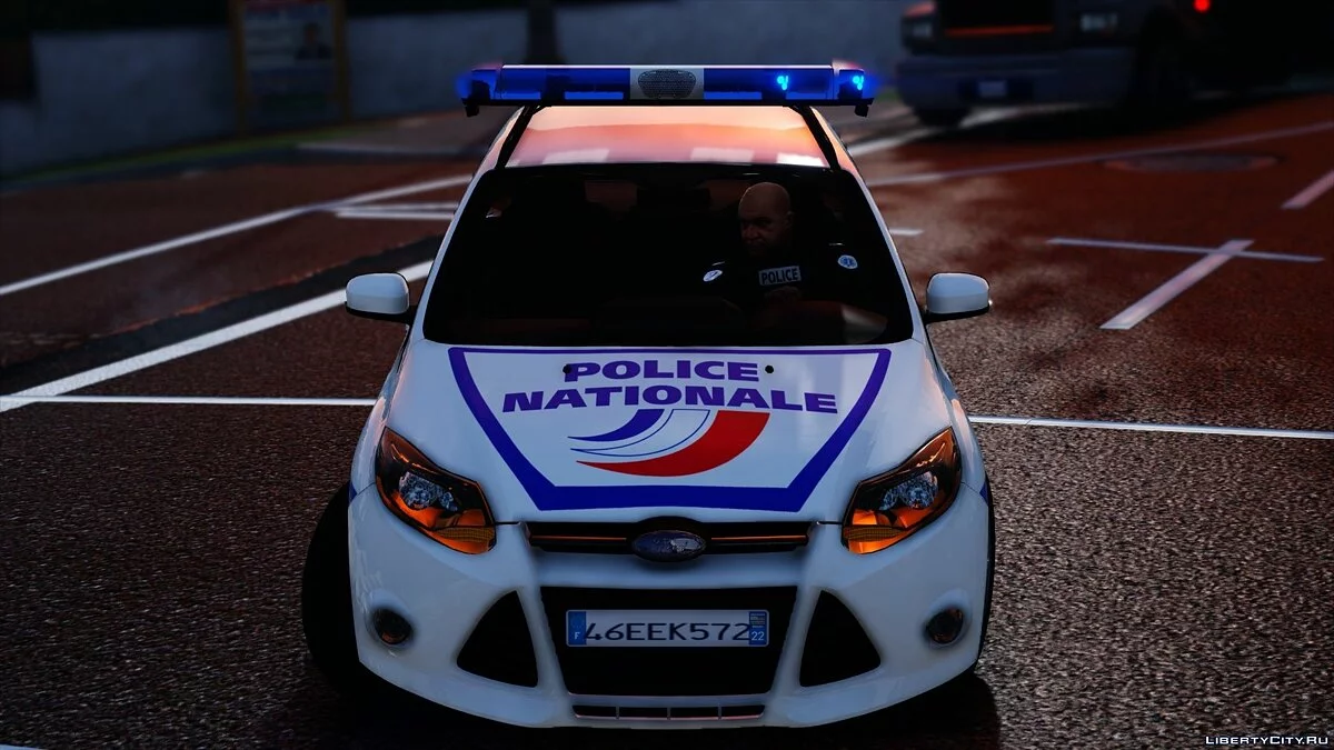 2013年福特福克斯SW - 国家警察 / GTA 5