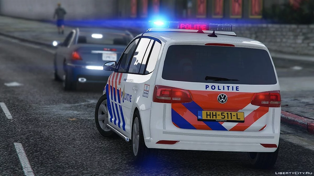 2010 Volkswagen Touran - Dutch Police / GTA 5