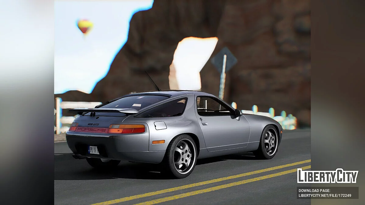 Porsche 928 GTS 1993 v1.0b / GTA 5