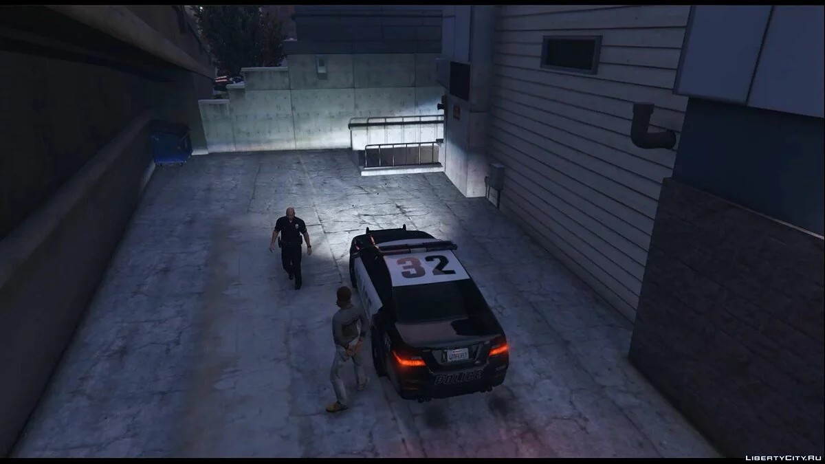 Arrest Peds V (Police mech / cuffs) 1.0.1 / GTA 5
