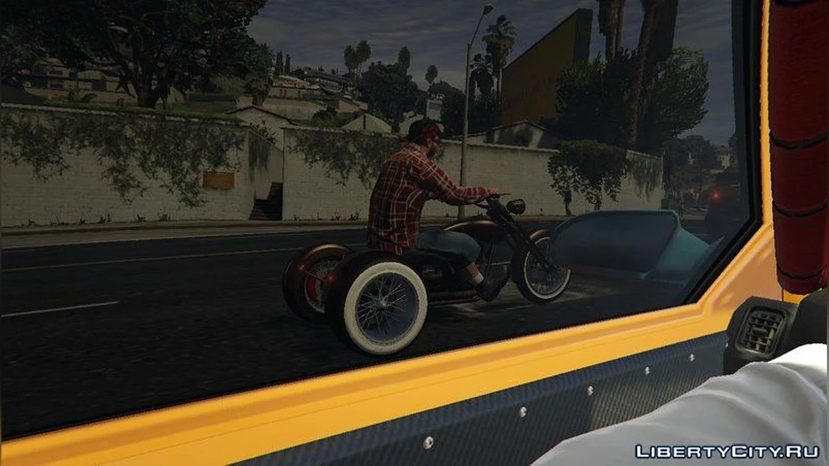 DLC/Add-On Vehicles Spawn in Traffic / GTA 5