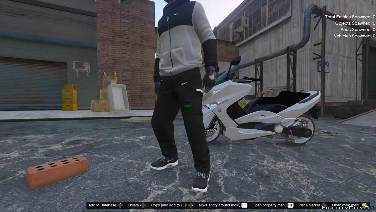 特雷弗的耐克裤子和运动鞋 / GTA 5