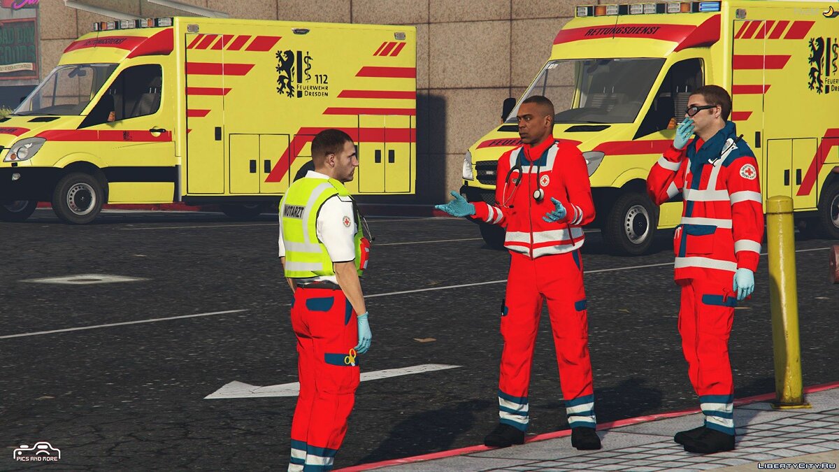 Paramedic gta 5 mod фото 14