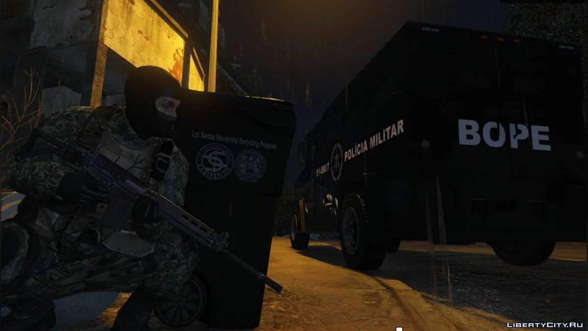 Special Forces in Camouflage Uniform / GTA 5