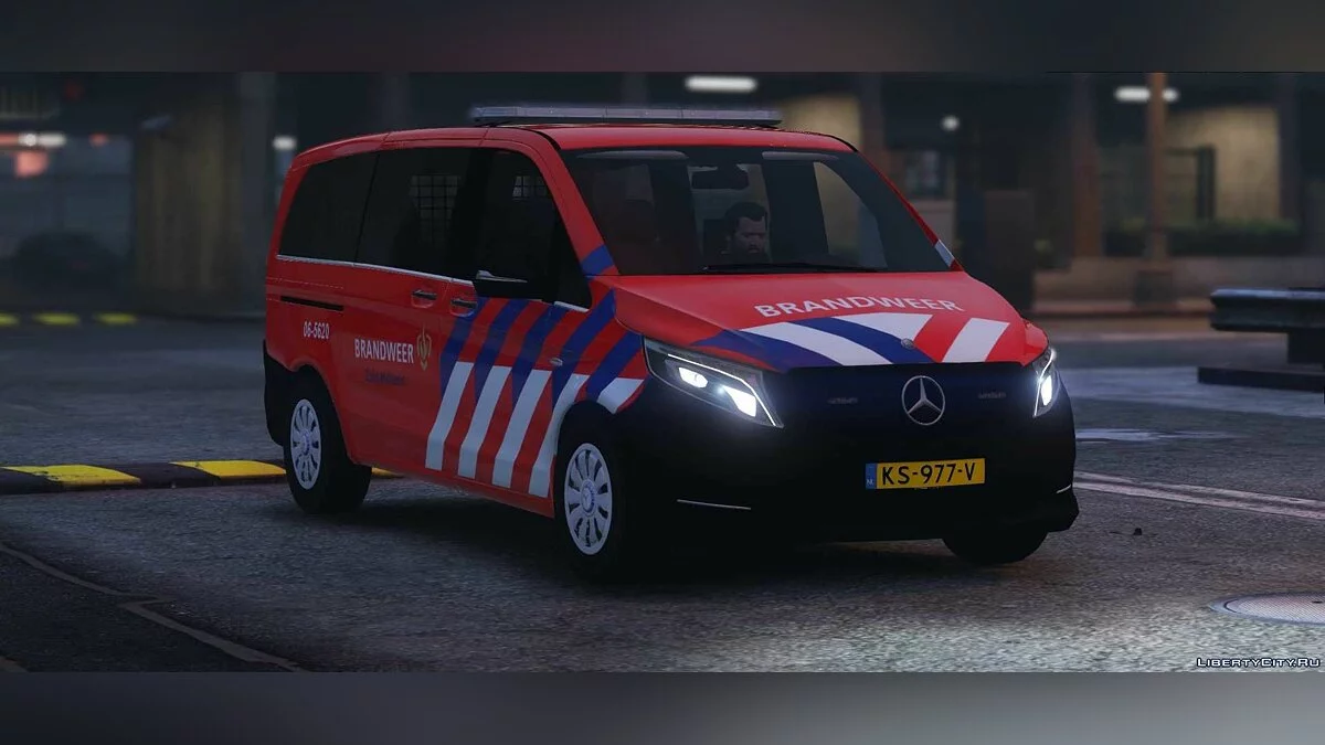 Mercedes-Benz Vito Турер Пожежна 2017 1.1 / GTA 5