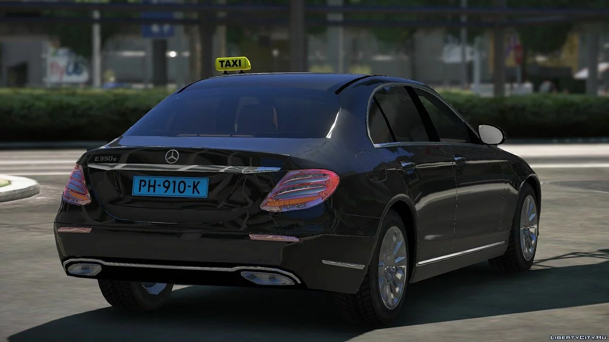 Dutch Mercedes-Benz E-Class 2015 Taxi 1.0 / GTA 5