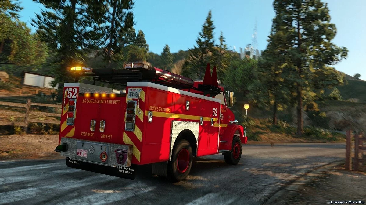 Brute Feuerwehrrettungsfahrzeug [Add-On | Lackierungen | Vorlage] v1.0 - Feuerwehrwagen / GTA 5